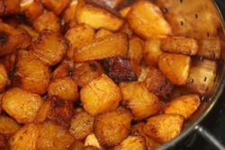 PLANTAINS FRITS AUX EPICES